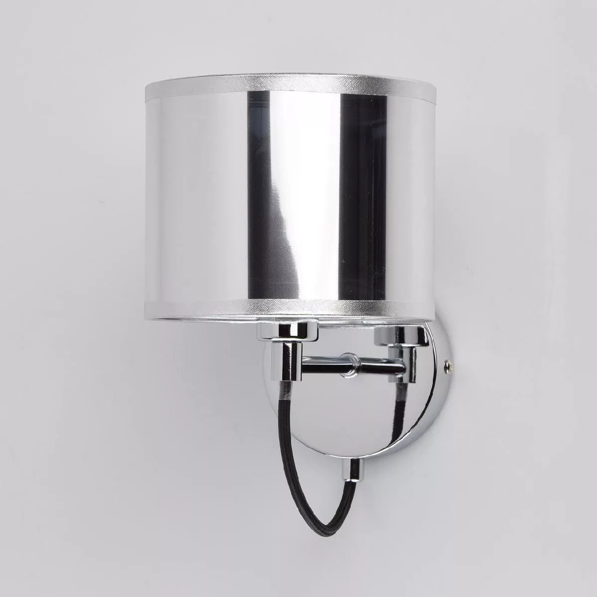 Настенный светильник MW-Light Лацио хром 103020701