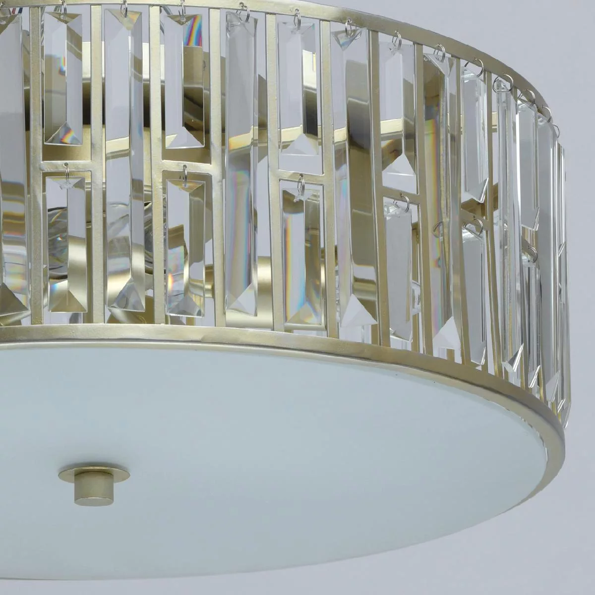 Потолочный светильник MW-Light Монарх золотой 121010305