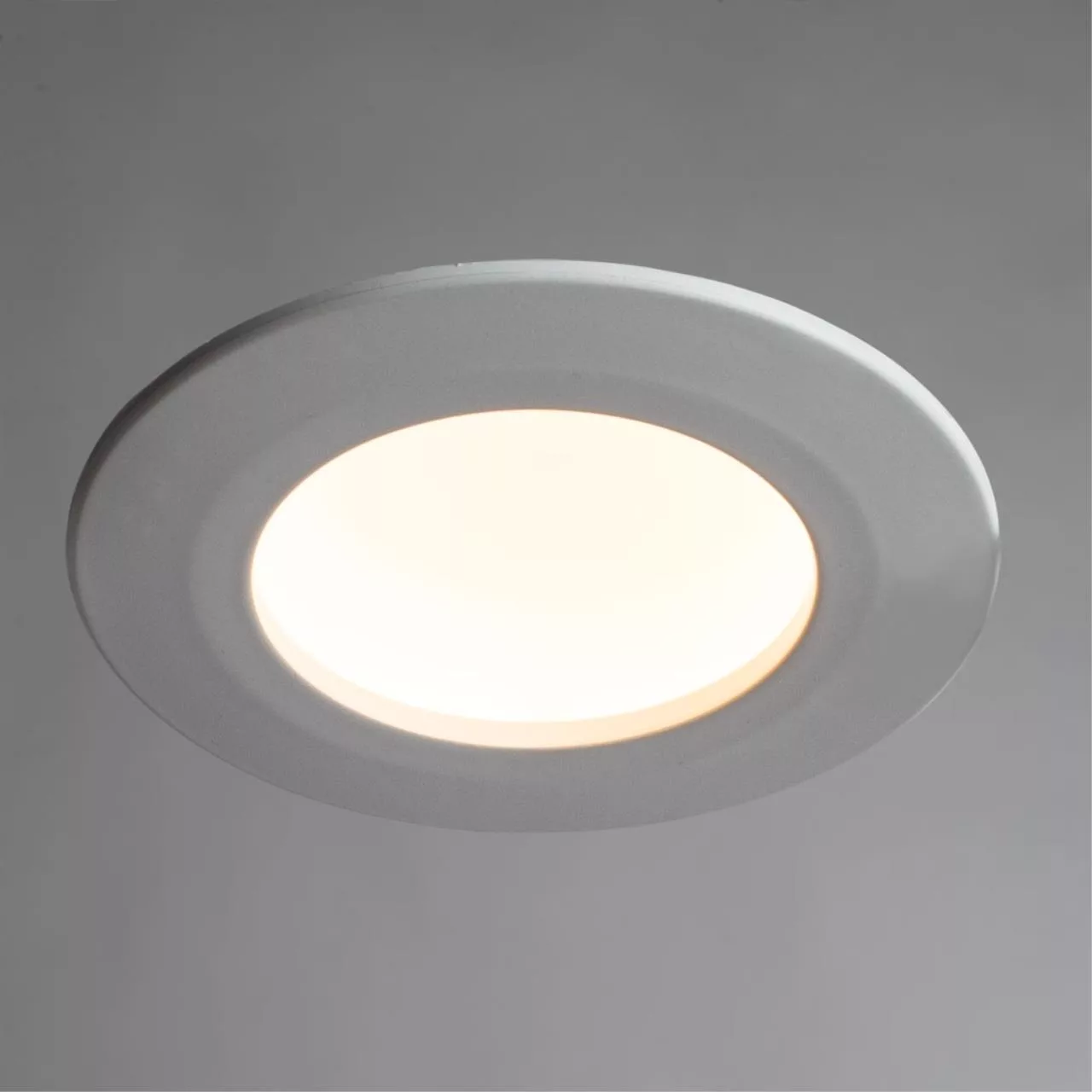 Точечный встраиваемый светильник Arte Lamp RIFLESSIONE Белый A7008PL-1WH