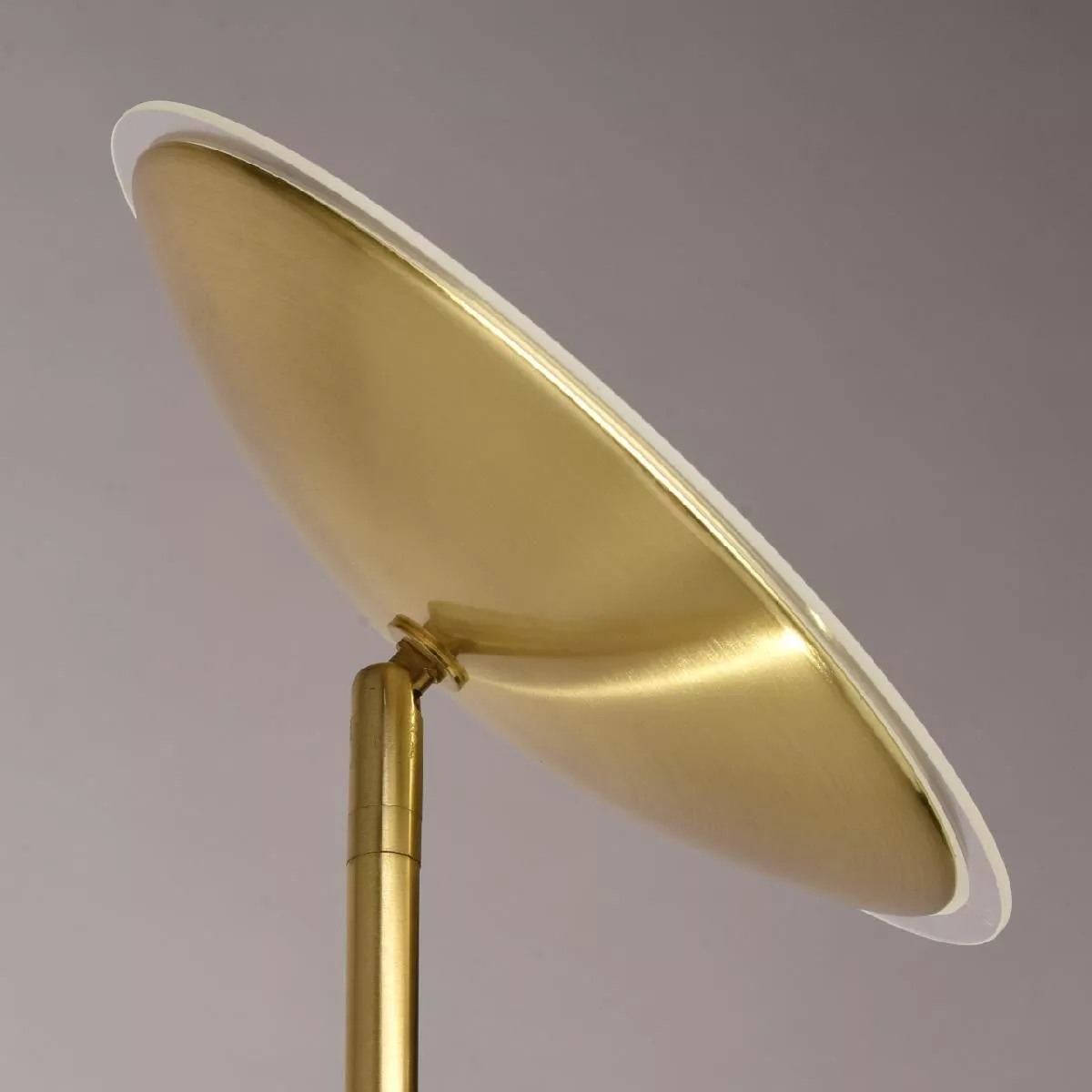 Напольный светильник De Markt Техно золотой 300043202