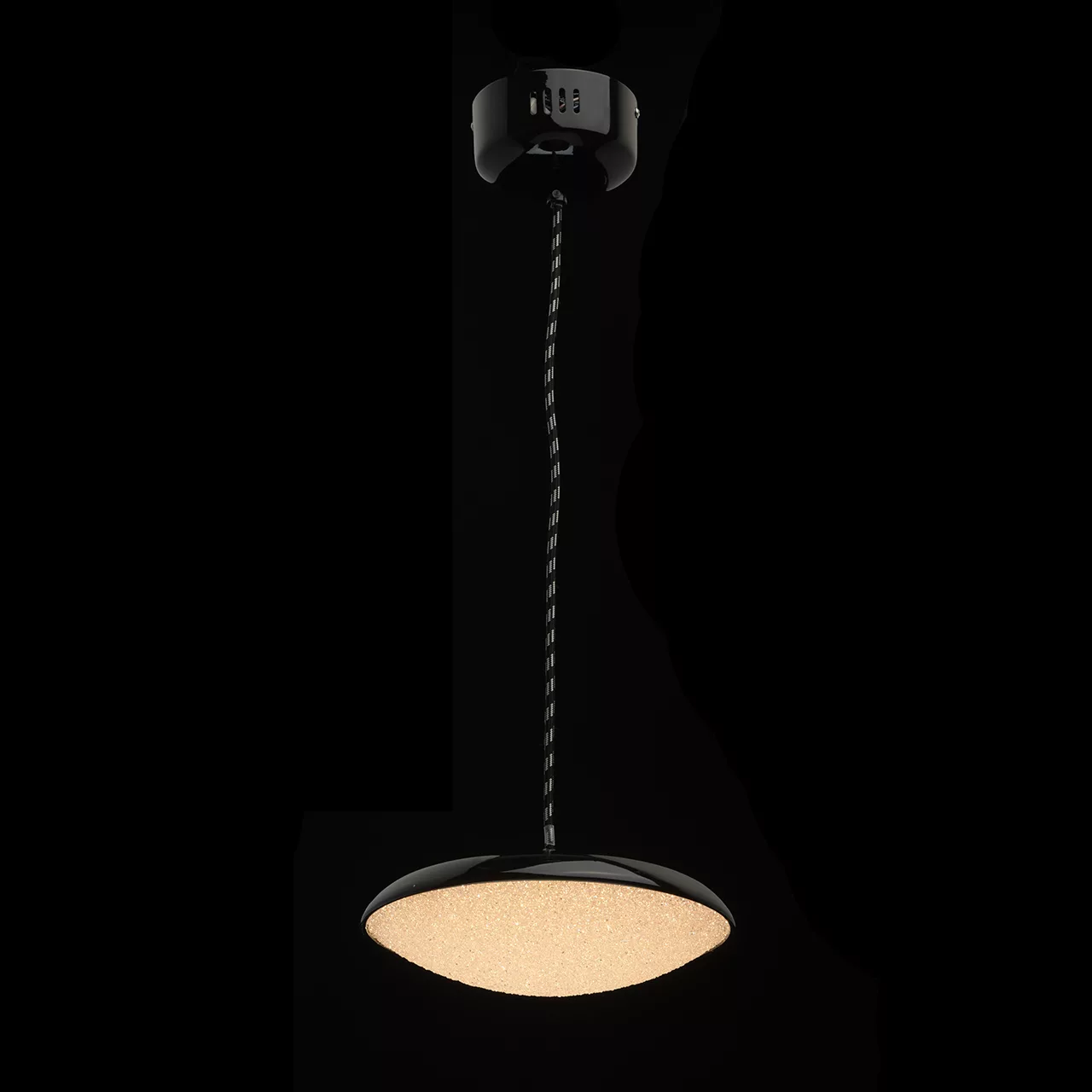 Потолочный светильник De Markt Перегрина чёрный 703011201