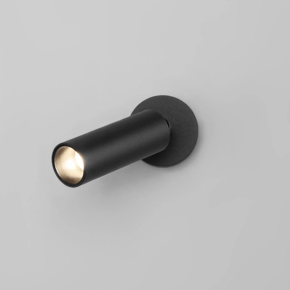 Светодиодный светильник Eurosvet черный 20133/1 LED
