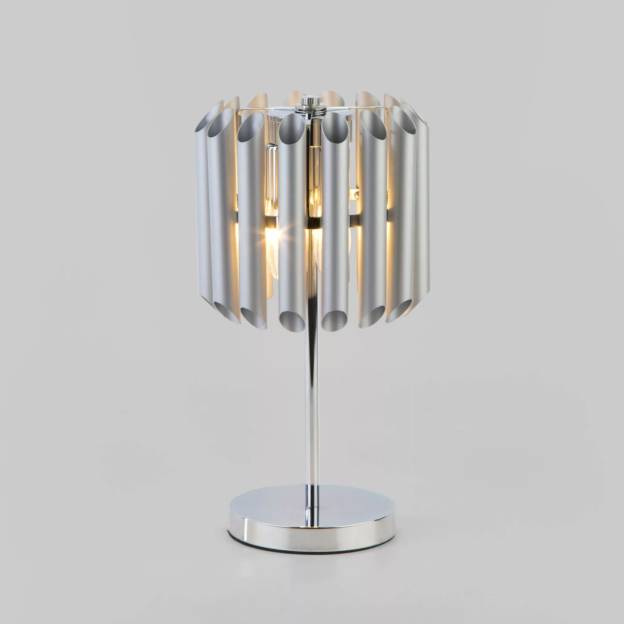Настольная лампа в стиле лофт Bogate's серебро 01107/3