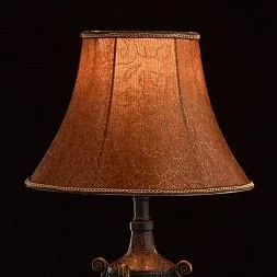 Настольный светильник CHIARO Версаче коричневый 254031601