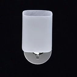 Настенный светильник De Markt Тетро серебристый 673023701