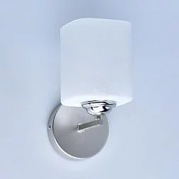 Настенный светильник De Markt Тетро серебристый 673023701