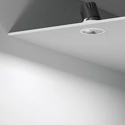Потолочный светодиодный светильник Inline 10W 4000K белый/хром 25090/LED Elektrostandard a064611