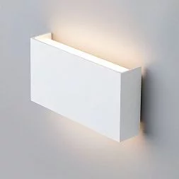 Уличный светодиодный светильник GOLF 1705 TECHNO LED белый Elektrostandard a040255